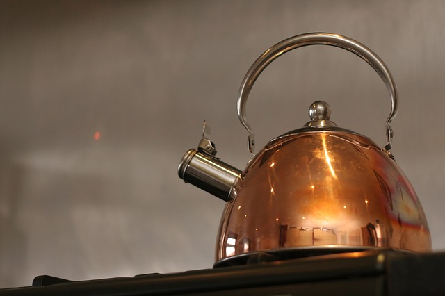 disadvantages of copper cookware