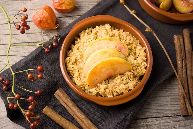 Overnight Crockpot Apple Cinnamon Quinoa Overnight Crockpot Apple Cinnamon Quinoa