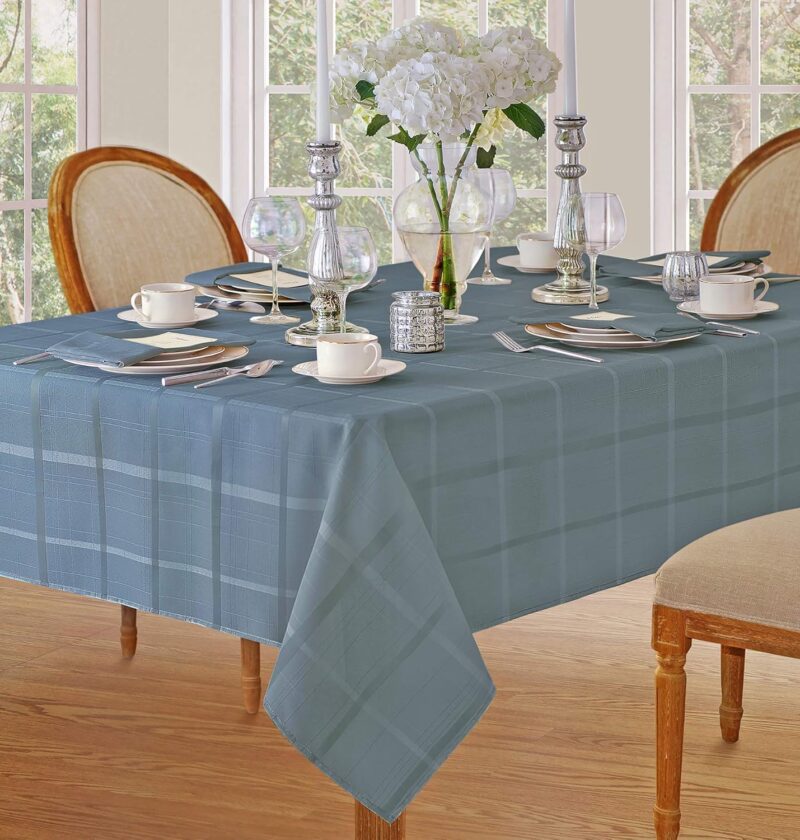 Easy and inexpensive tablecloth curtains